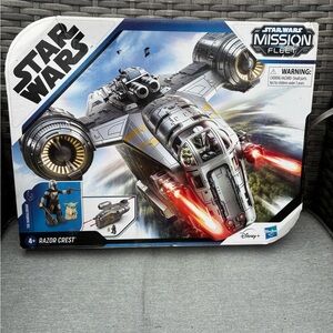 New In Box Star Wars Mission Fleet Razor Crest
